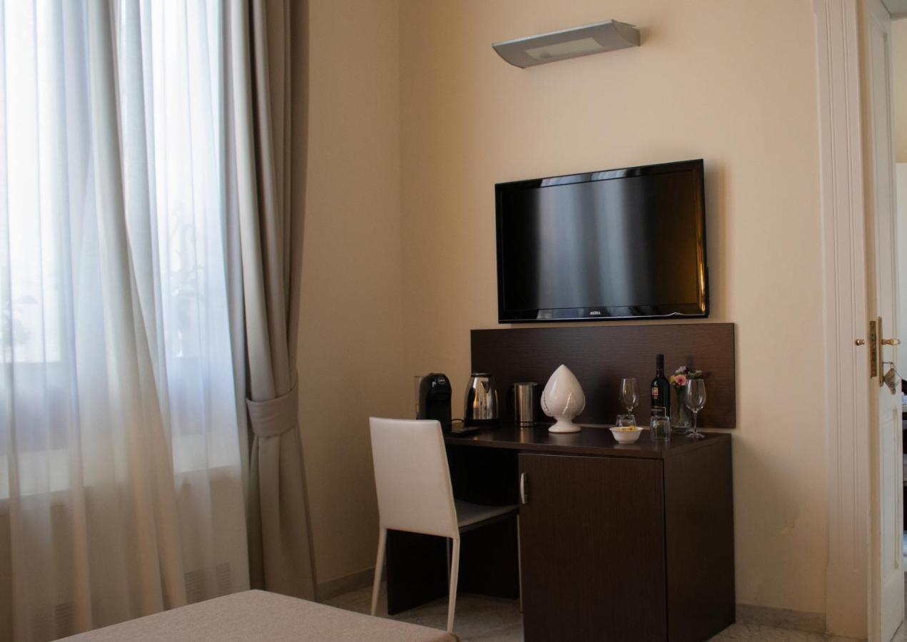 Apollo Suites Λέτσε Εξωτερικό φωτογραφία