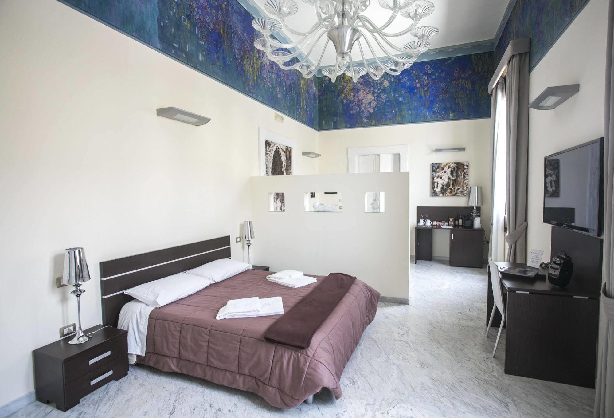 Apollo Suites Λέτσε Εξωτερικό φωτογραφία
